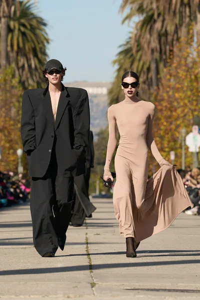 Look 57