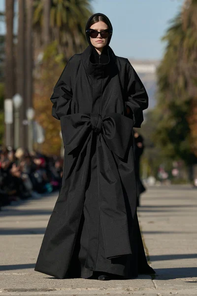 Look 63