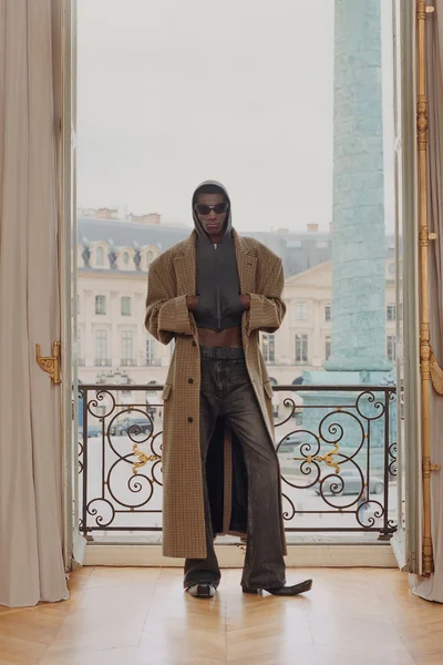 Look 13