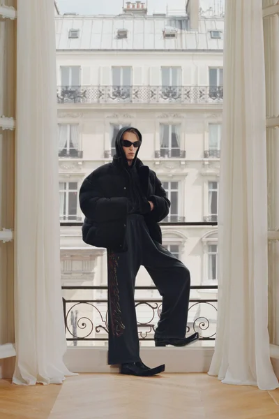 Look 25