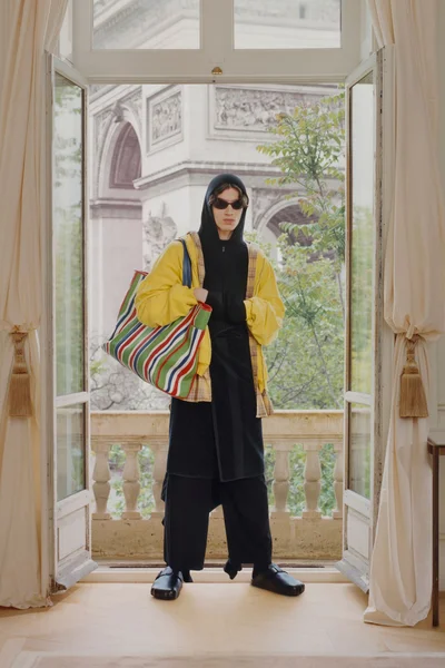 Look 28