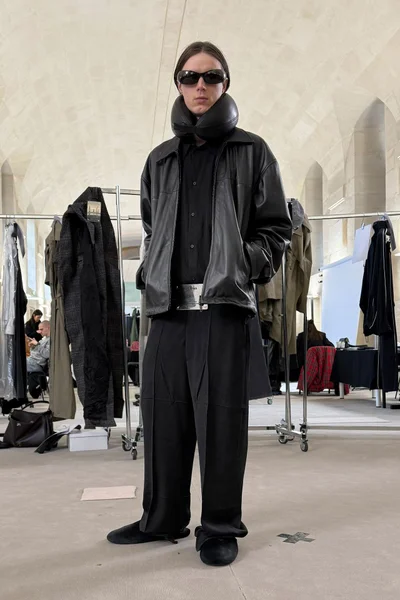 Look 20