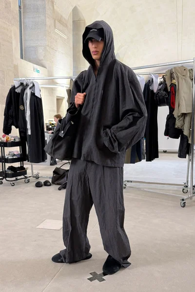 Look 22