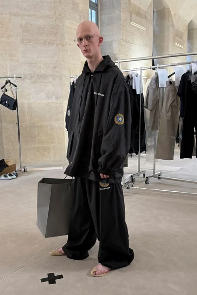 Look 26
