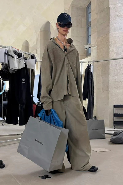 Look 34