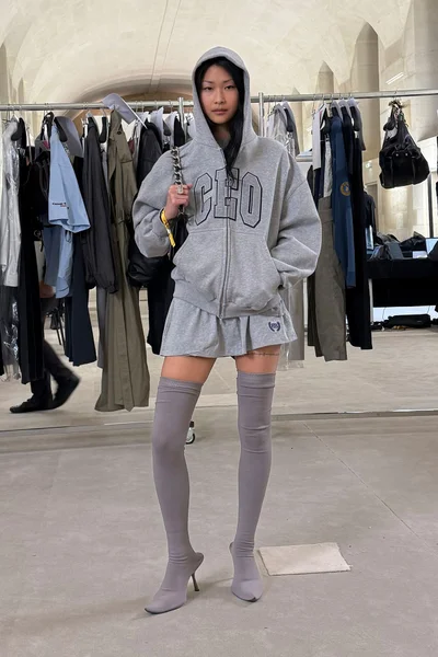 Look 52