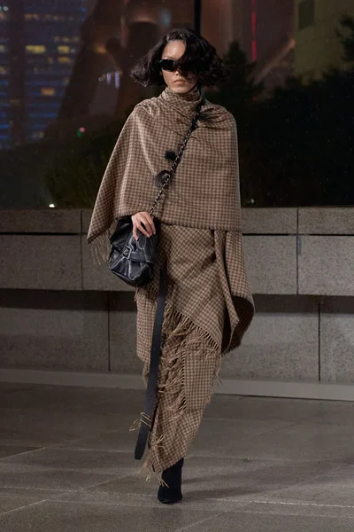 Look 41