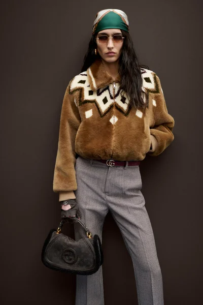 Look 5