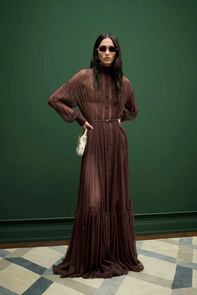 Look 11