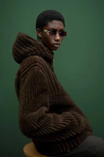 Look 12