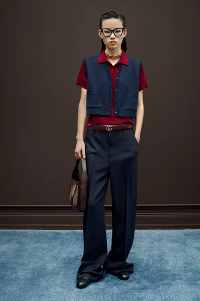 Look 17