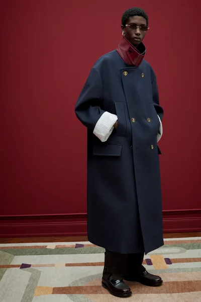Look 18