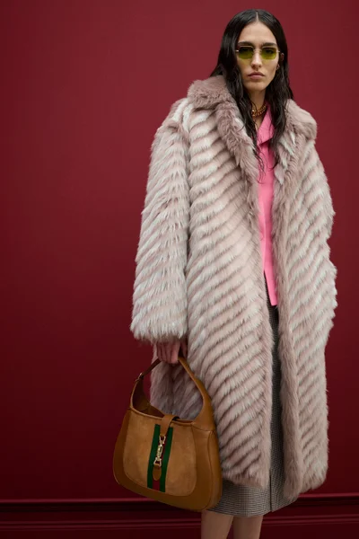 Look 27