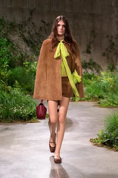 Look 6