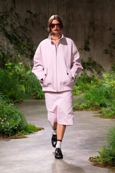 Look 21