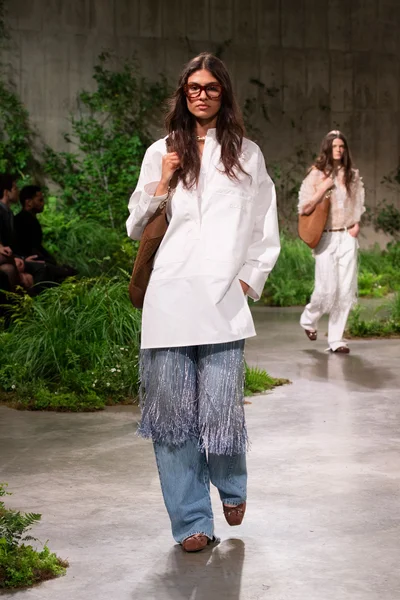 Look 26