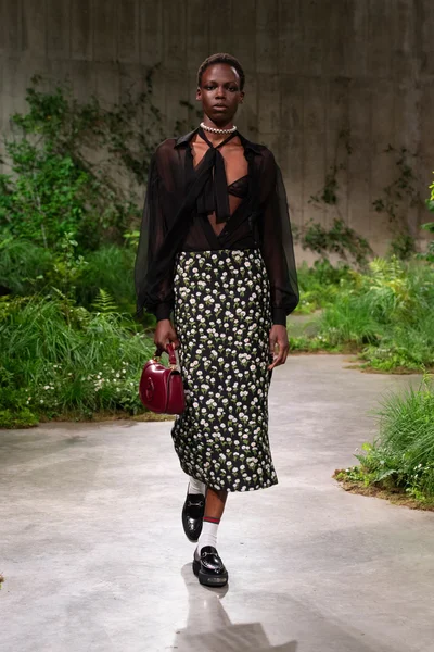 Look 40