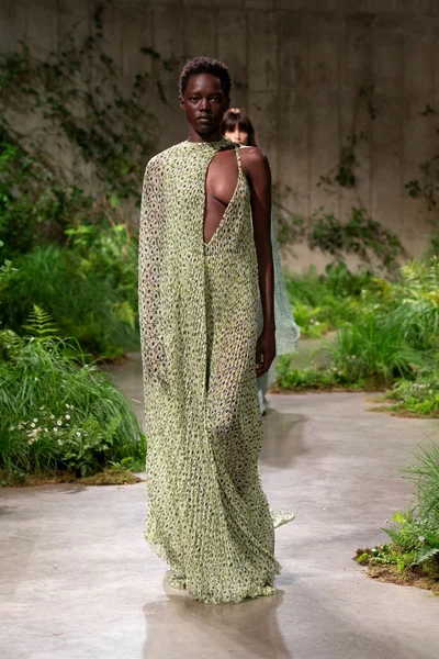 Look 52