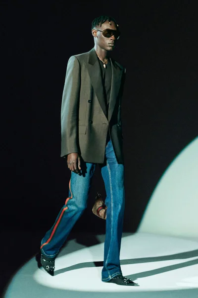 Look 6