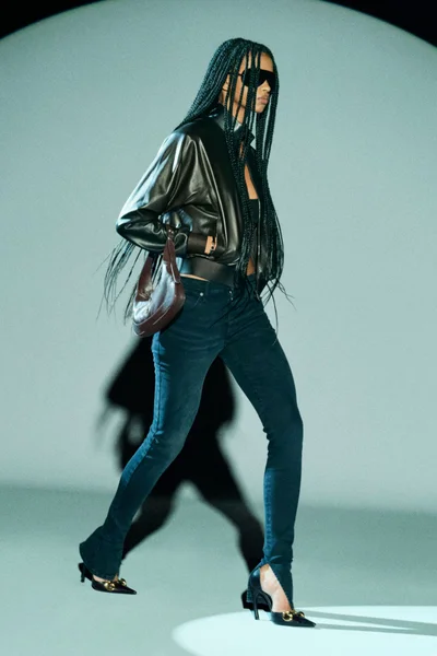 Look 39