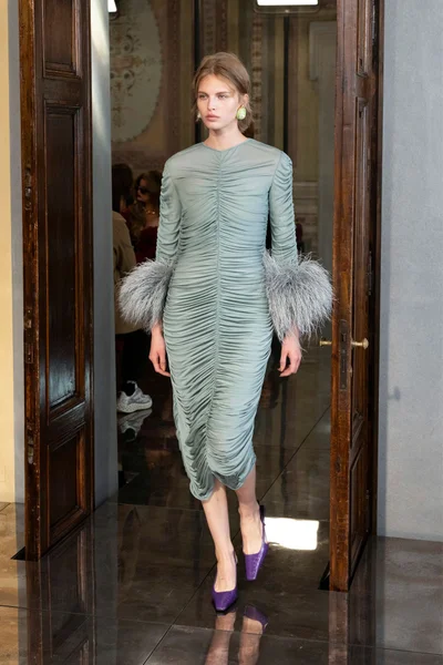 Look 36