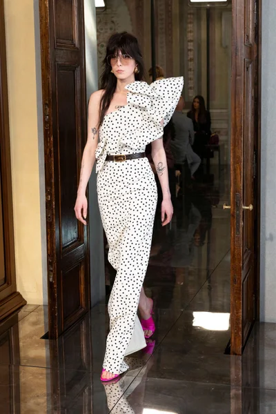 Look 39